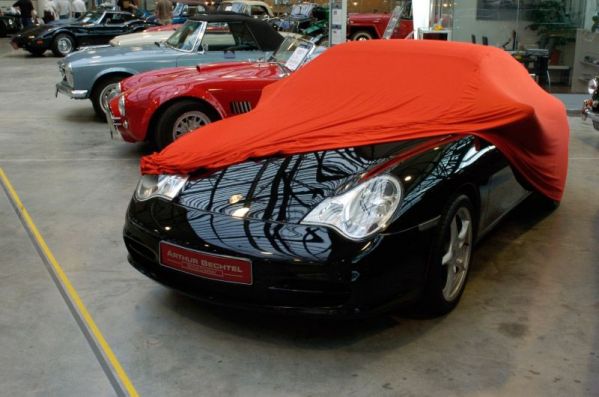 BMW 8er, F91, M8 Cabrio (2018-heute): Indoor Car Cover in ROT