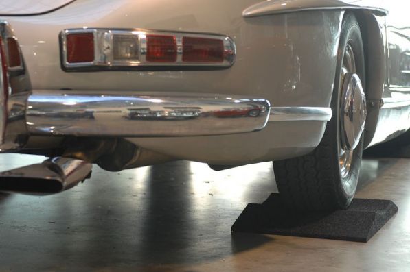 Reifenschuhe / Reifenschoner - gegen Standplatten - für Felgengrößen von 13 bis 18 Zoll und breiten Reifen bis 385er Reifenbreite (4er Set, für 1 Fahrzeug)